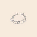 Bracelet chaîne argentée anneaux irréguliers